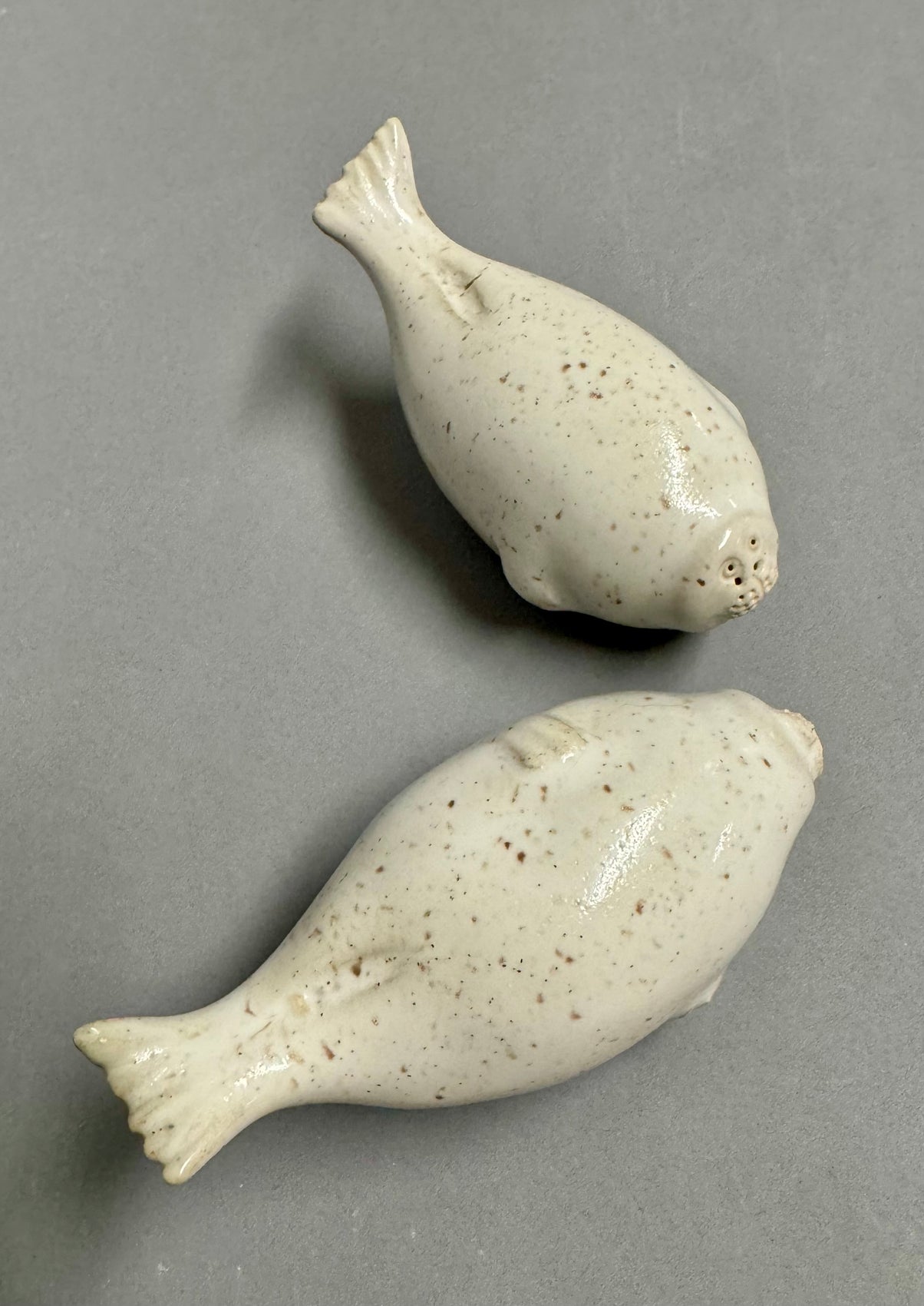 Pair of seals