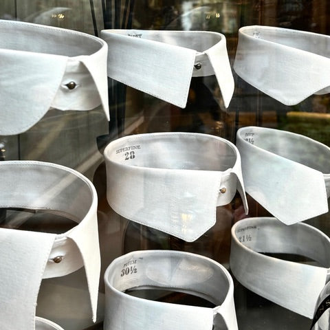 Collars, Paris